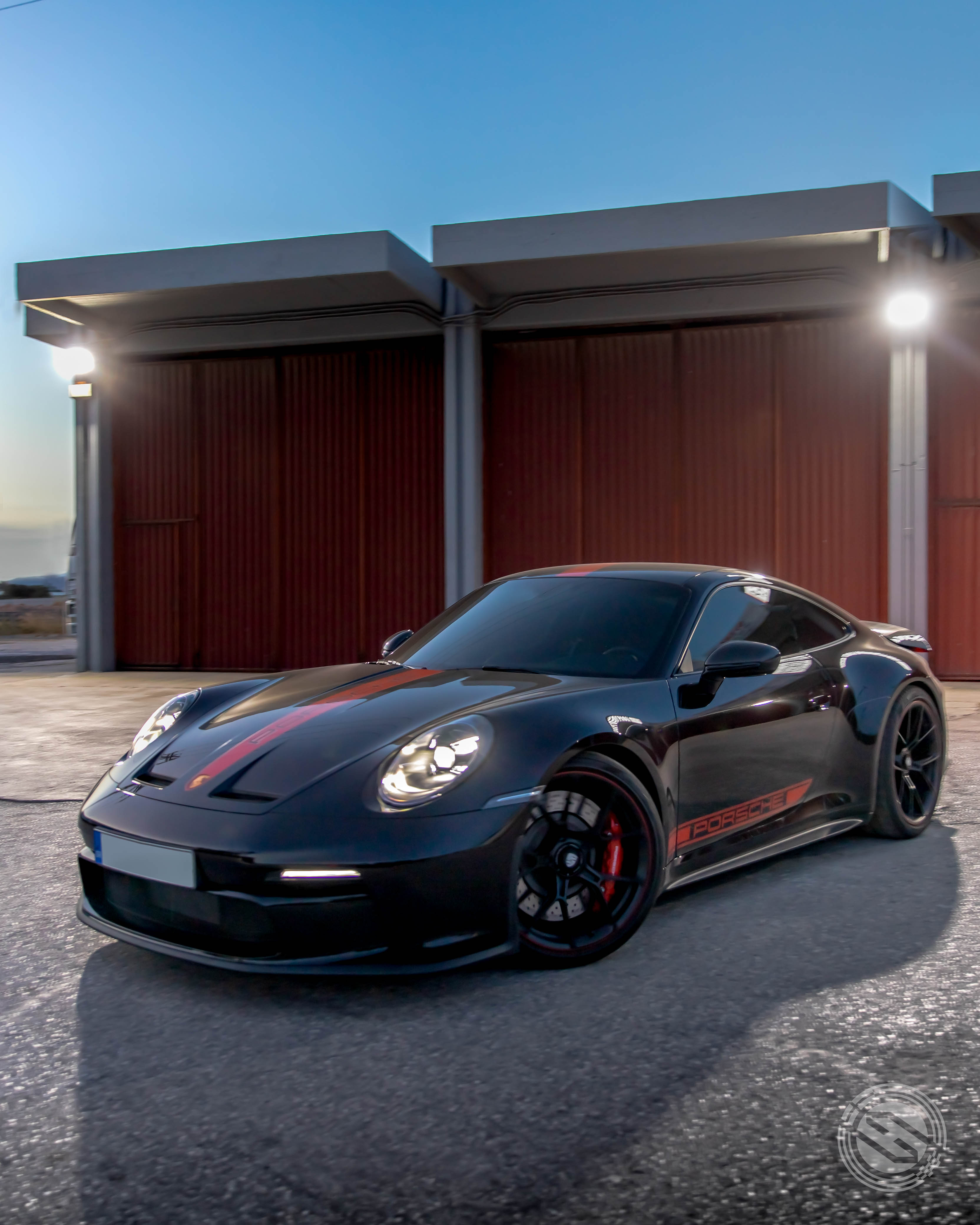 GT3 Touring 992 Black Red Compressed-29.jpg